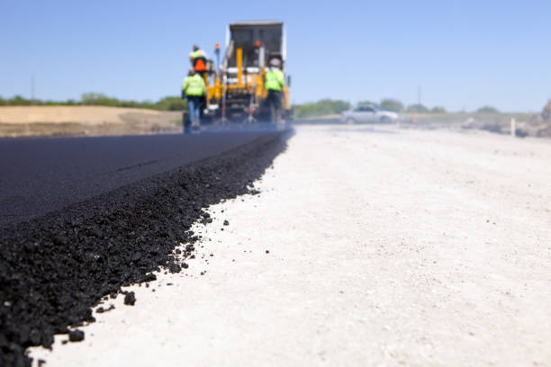 Best Driveway Paving Contractor  in Fort Deposit, AL